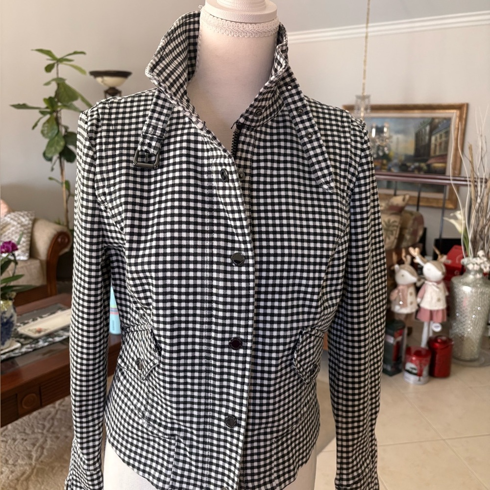 White House Black Market Gingham Blazer
